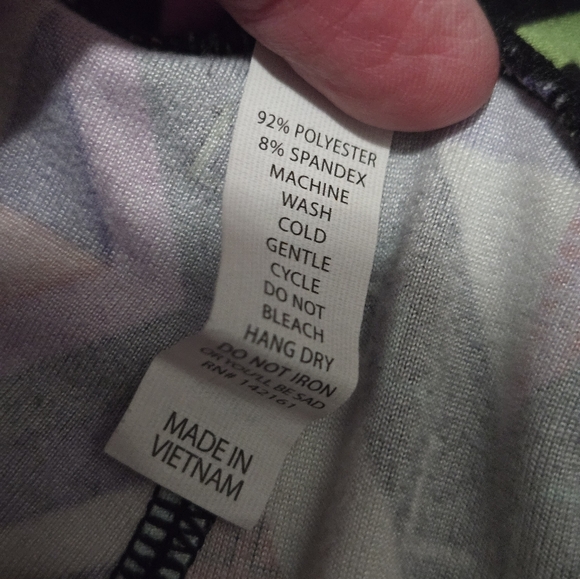 LuLaRoe Black and Purple Leggings Geometric Pattern - Picture 8 of 11